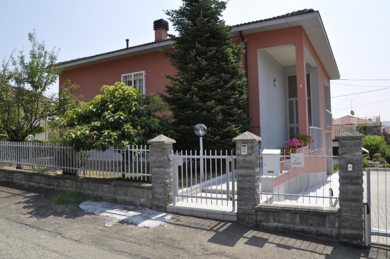 La Casa Dei Nonni Bed & Breakfast Felegara Exterior photo