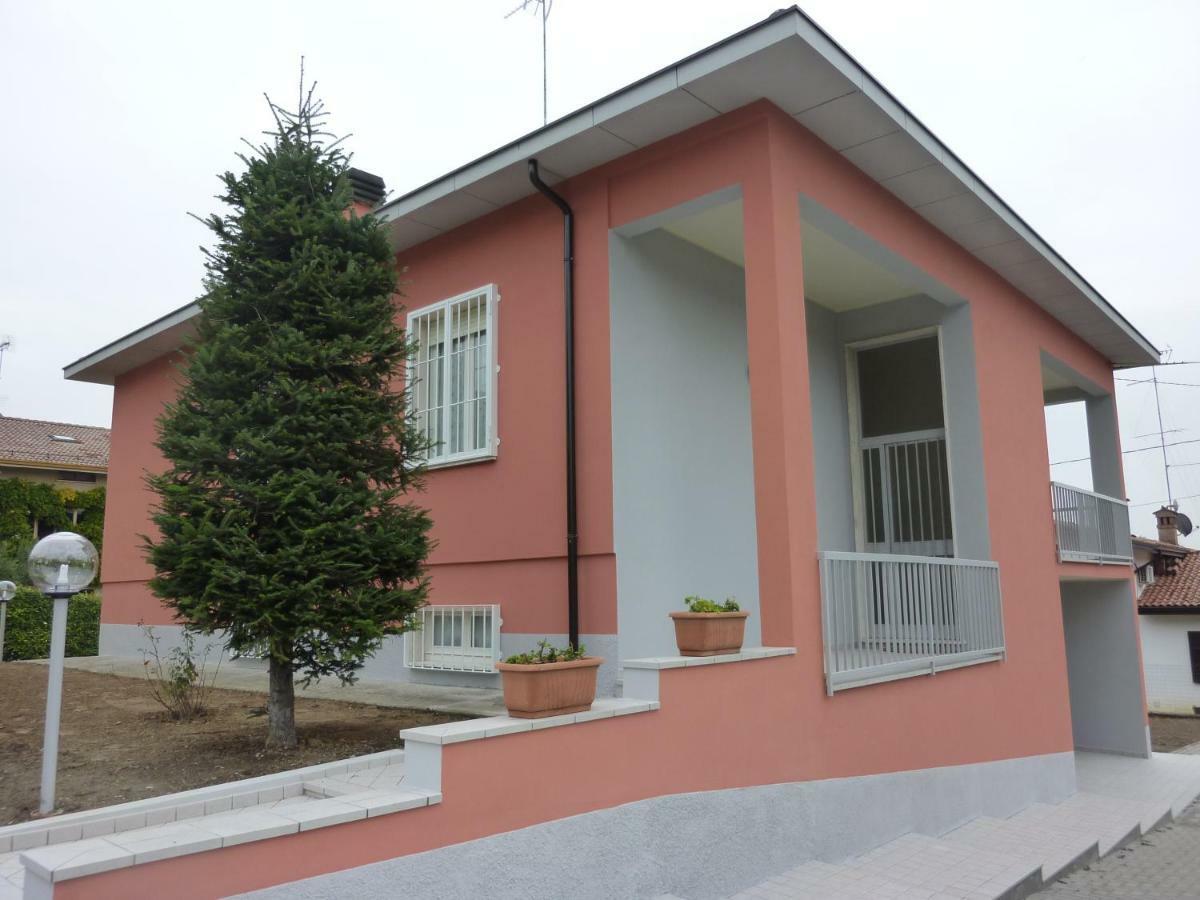 La Casa Dei Nonni Bed & Breakfast Felegara Exterior photo